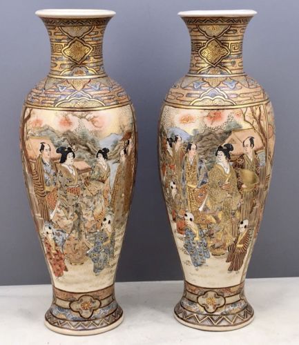 Japanese Meiji Pair of Satsuma Vases with Imperial Chrysanthemums