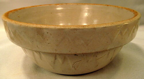 ANTIQUE  RUCKEL'S WHITE HALL ILLINOIS YELLOW WARE MIXING BOWL CREAM COLOR 1870