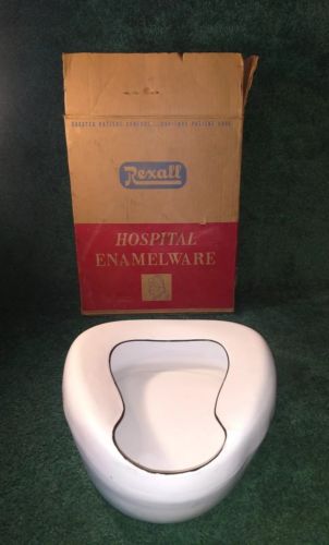 Vintage REXALL Hospital ENAMELWARE White Enamel Porcelain Bed Pan w/box