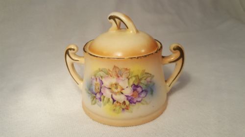 Vintage SUGAR BOWL w. LID ~ 