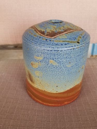 crock vase stoneware