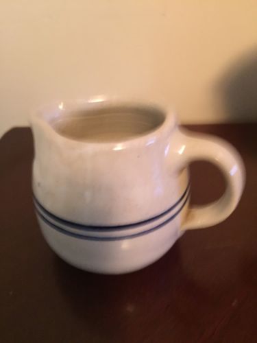 Crock Cream Pitcher Aprox 3