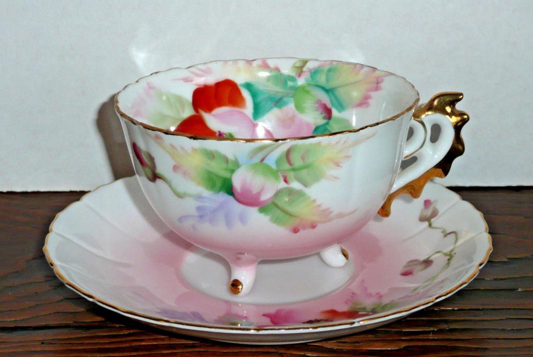 Takiro Japan Vintage Hand Painted Footed Teacup & Saucer Pretty Floral Gold Trim