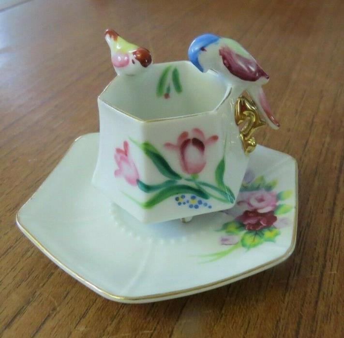 VINTAGE M T MINIATURE PARROT HANDLE JAPAN DEMITASSE CUP AND SAUCER HAND PAINTED