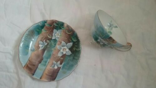 COLORADO COLUMBINES HAND PAINTED TEA CUP & SAUCER-- NW 8/341
