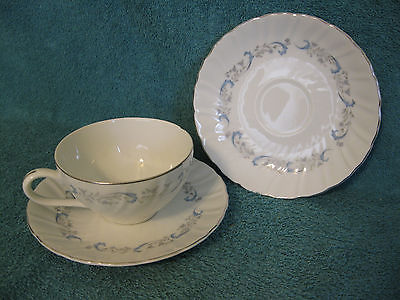 Camelot China Tea Cup & 2 Saucers/Gracious/Japan (item# A293)