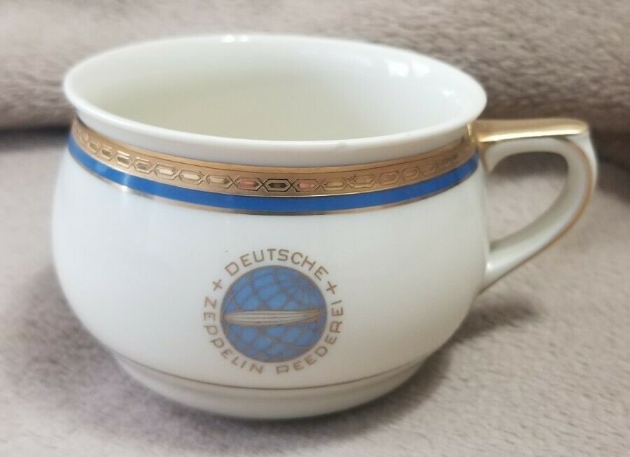 Vintage Hindenburg Heinrich-Elfenbein-Porzellan tea cup taken before the crash