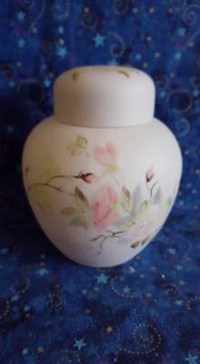 Vintage Holland Mold Ginger Jar; Pink Rose