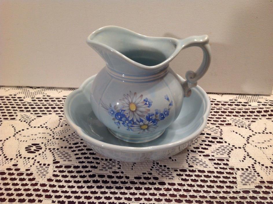 USA Pottery Floral Pitcher and Wash Basin Blue Set Daisies Flowers Vintage