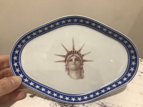THE STATUE OF LIBERTY 100th Anniversary Centennial 1986 Plate Dish Souvenir Gift