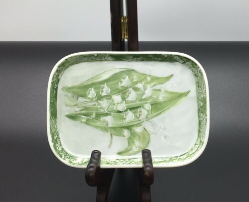 Vintage Hand PaInted Small Tray White W Green Trim Lily-of-the-Valley Signed