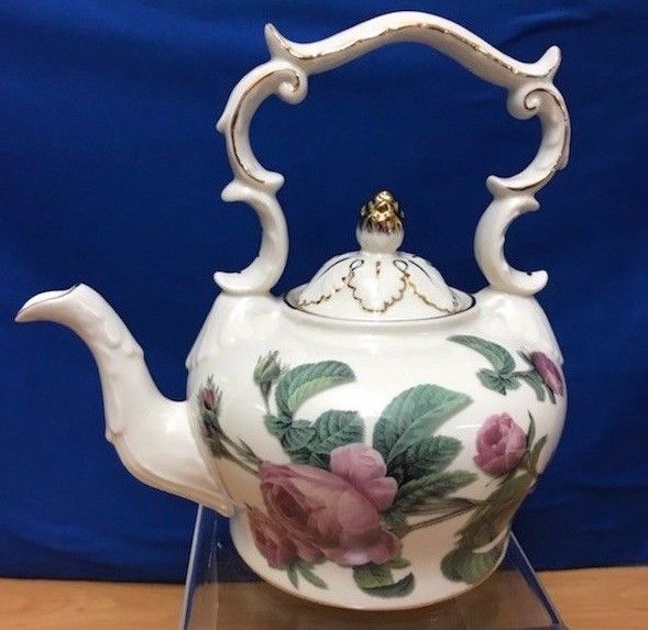Rose Garden Victorian Style Teapot Holds 50 oz