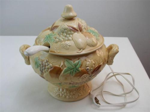 Retro Electrified Warmer Soup Tureen 1950's Ceramic Covered Dish Ladle 64Oz 8Cup