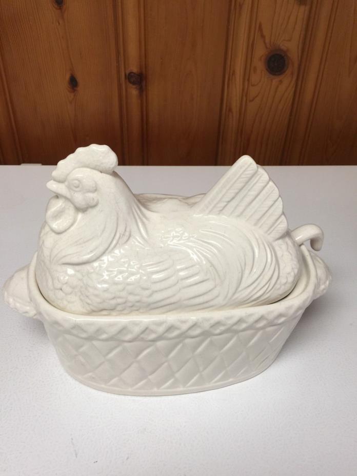 Vintage Country Hen on Nest Lidded Soup Tureen Dish with Ladle