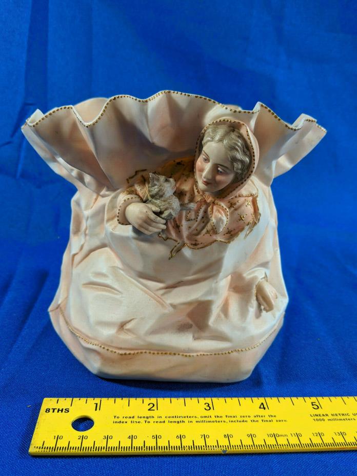 Antique CCA Fluted Porcelain Vase Ceramic Old Lady Cat Bag VTG 7x5