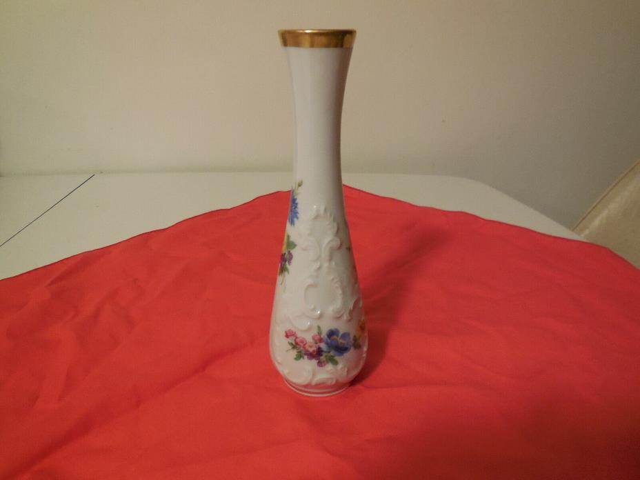 KPM Royal Porzellan Bavaria Germany Handarbet Floral Bud Vase,