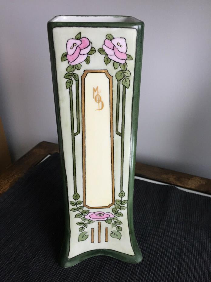 Antique B & Co (Bernardaud & Co) France, Limoges, Vase,   Classic Art Deco