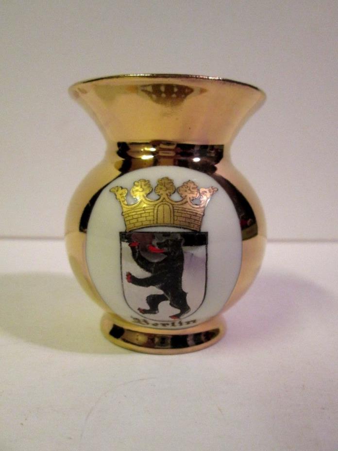 VINTAGE MINIATURE BAVARIAN GEROLD GOLD PORCELAIN VASE