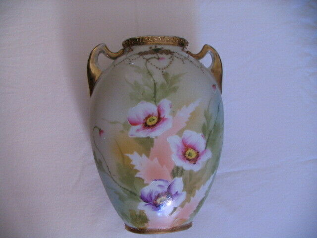 Vintage Nippon Vase Urn With Handles Hand Painted Poppies & Gold Stippling 9