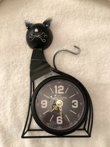 Collectible Cat Clock
