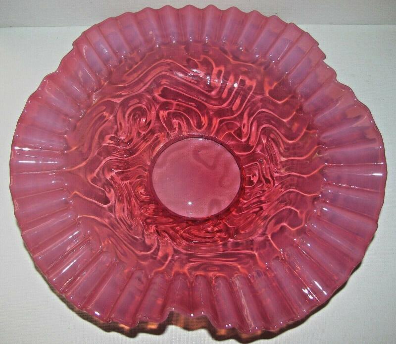 Beautiful Antique Cranberry Opalescent Art Glass Ruffled Brides Bowl