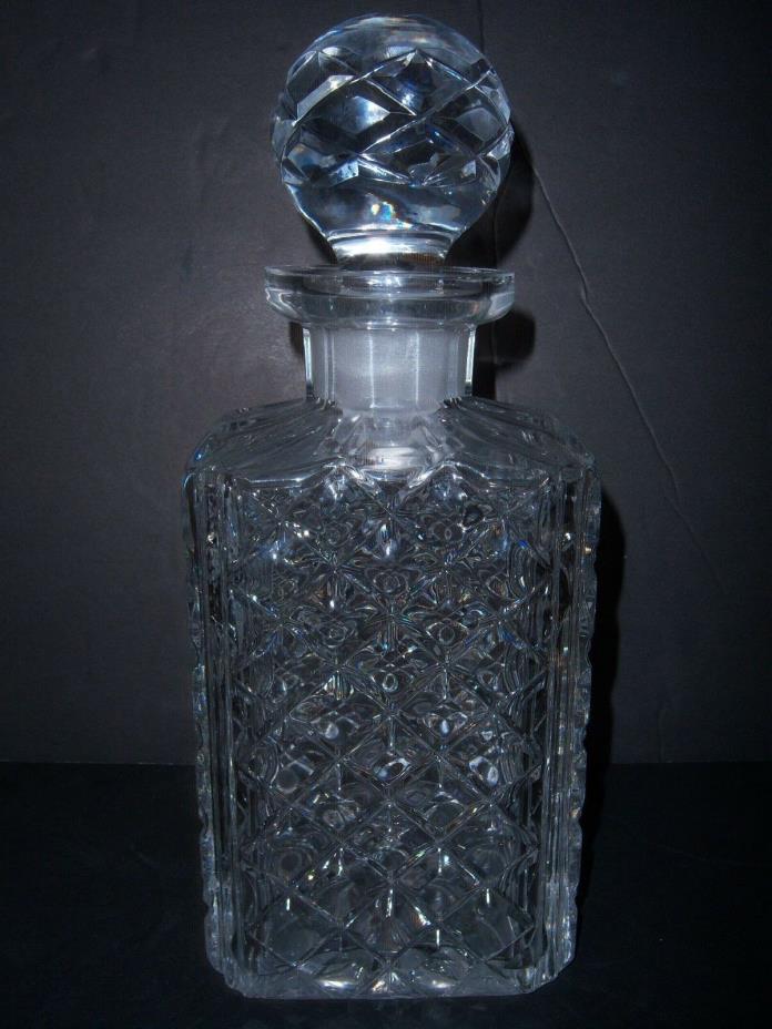 ..VINTAGE QUALITY CLEAR CRYSTAL DECANTER WITH CUT GLASS LARGE STOPPER