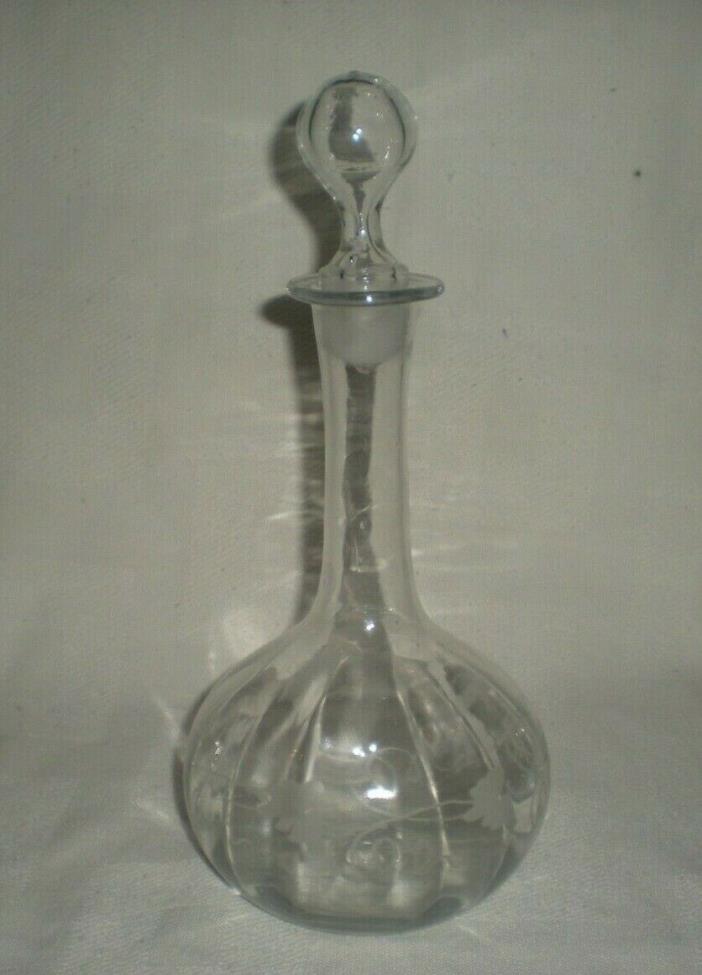 Etched(Grape Vine)Glass Brandy/Wine Decanter with Ground Stopper 11