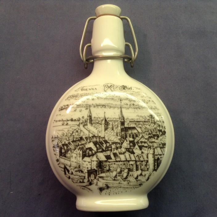 VTG BIENNA BIEL DECANTER WITH STOPPER CARAFE JUG OLD CITY GRAPHICS ART Antique