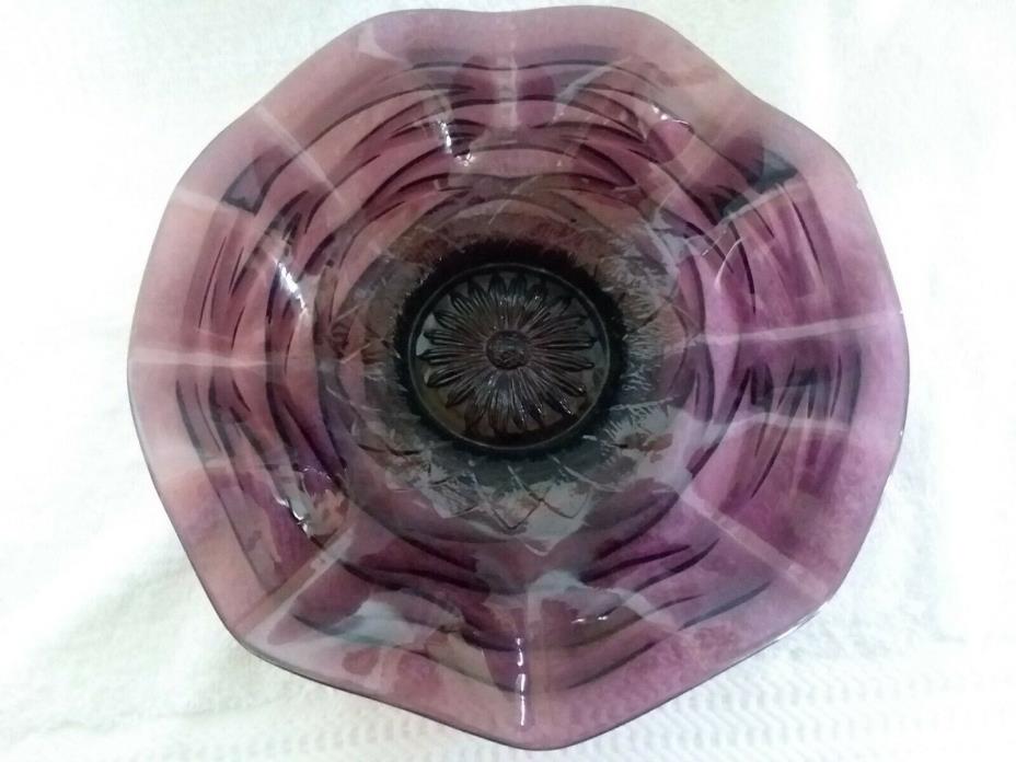 Purple Daisy Ruffle Dish with Ribbon on the Underside, 7