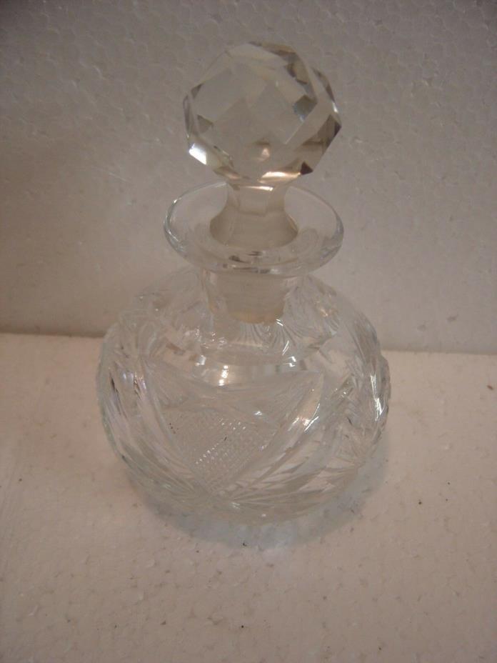 Antique Cut Glass Perfume with Ground Faceted Stopper 5