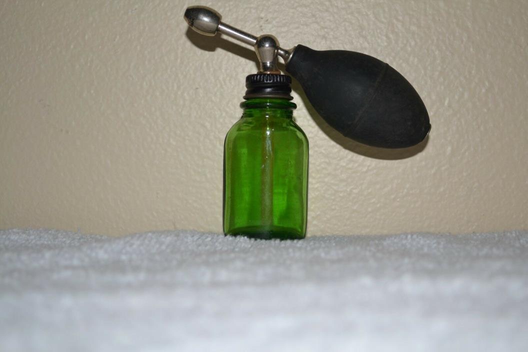 Vintage Green Perfume Atomizer Bottle pat 92148