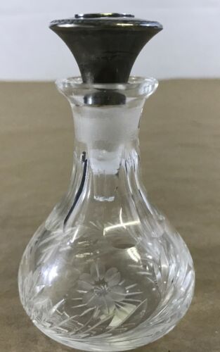 Cut Glass Perfume Bottle ,  Sterling Silver Stopper Antique 3 3/4” Tall G26