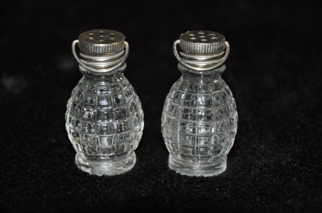 Mini Salt And Pepper Shakers Clear Cut Glass Grenade Style Vintage Miniature