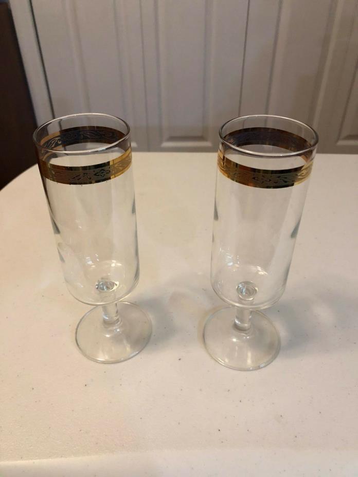 Pair of Wine/Champagne Glasses With Gilt Gold Rim