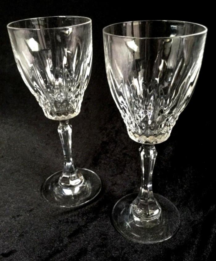 Lot 2 Matching Vintage Crystal Glass Wine Glasses Stemware - 6 7/8