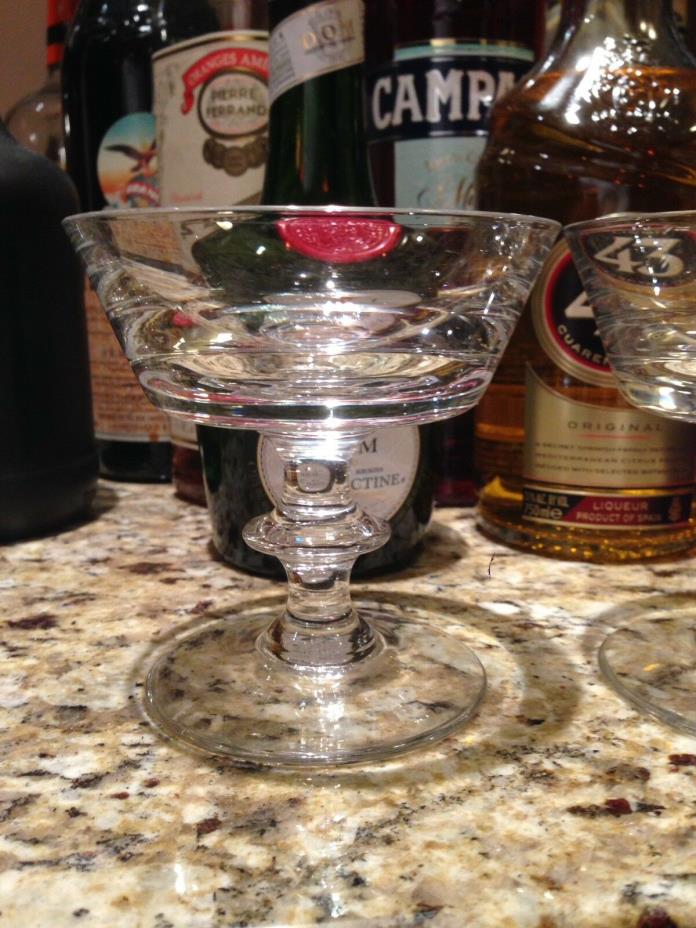 Set of 2 heavyweight vintage clear cocktail glasses with stems (g)
