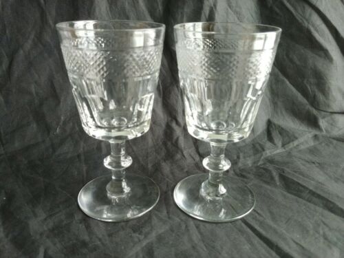 Pair of Contemporary Georgian-Style Cut Crystal Glass Goblets