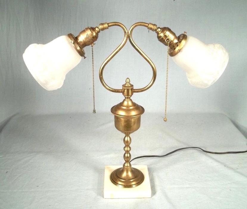 VINTAGE MID CENTURY 1950's BRASS+MARBLE DOUBLE SOCKET GLASS SHADE LAMP