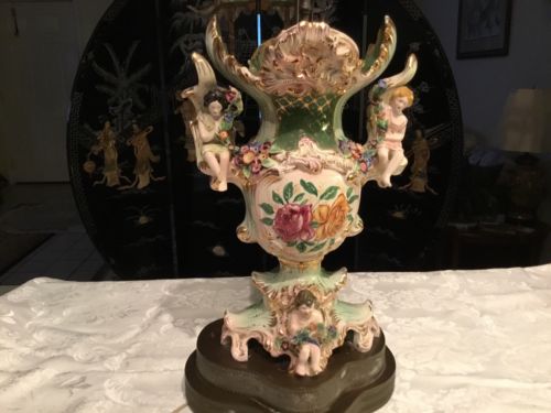 Capodimonte Cherub Lamp