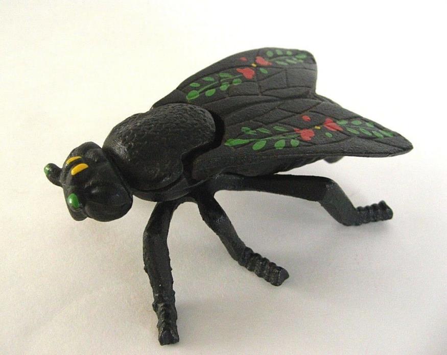 VINTAGE CAST IRON FLY ASHTRAY MATCH SAFE TRINKET BOX HOLDER HAND PAINTED