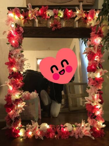 Floral wall mirror