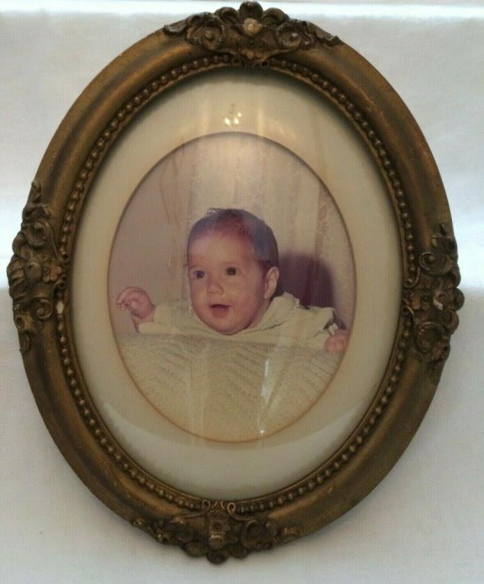 Vintage Gesso Gold Oval Wooden Frame With Convex Glass