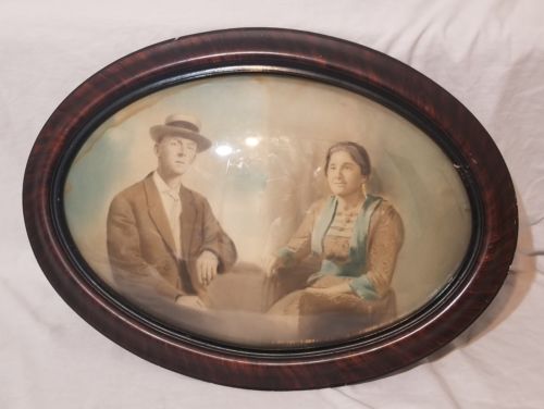 Antique  Oval Gesso Picture Frame With Original Convex Bubble Glass & Photo