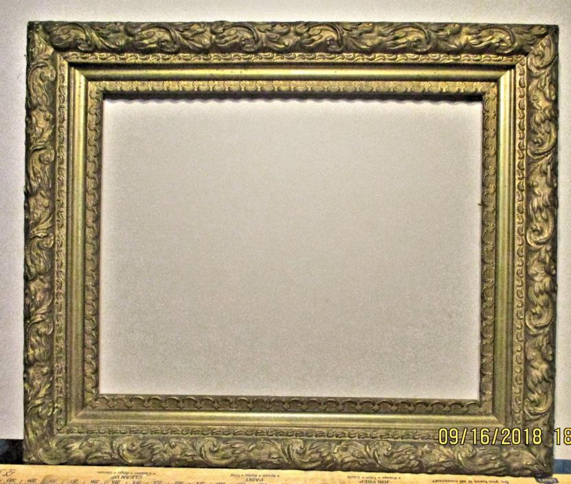 ANTIQUE GOLD LEAF AND GUILD VICTORIAN PICTURE FRAME 26