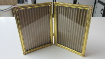 Vintage Art Deco Metal Patterned & Ornate Corner Double 5 x 7 in. Picture Frame