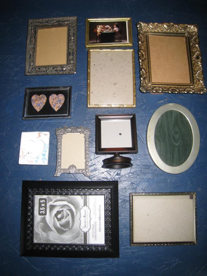 Lot of 11 Vintage Small Picture Frames For Paintings Prints Photo