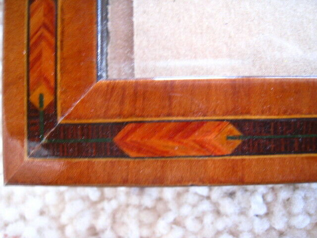 Vintage Inlaid laquer Wood Picture Frame With Glass 9 x 11