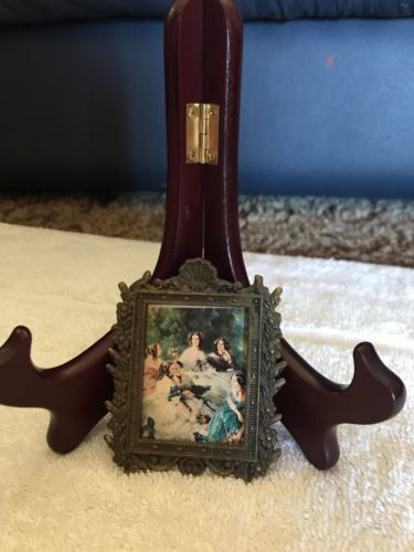 VINTAGE SMALL ORNATE PICTURE FRAME “LADIE’S” MADE IN ITALY