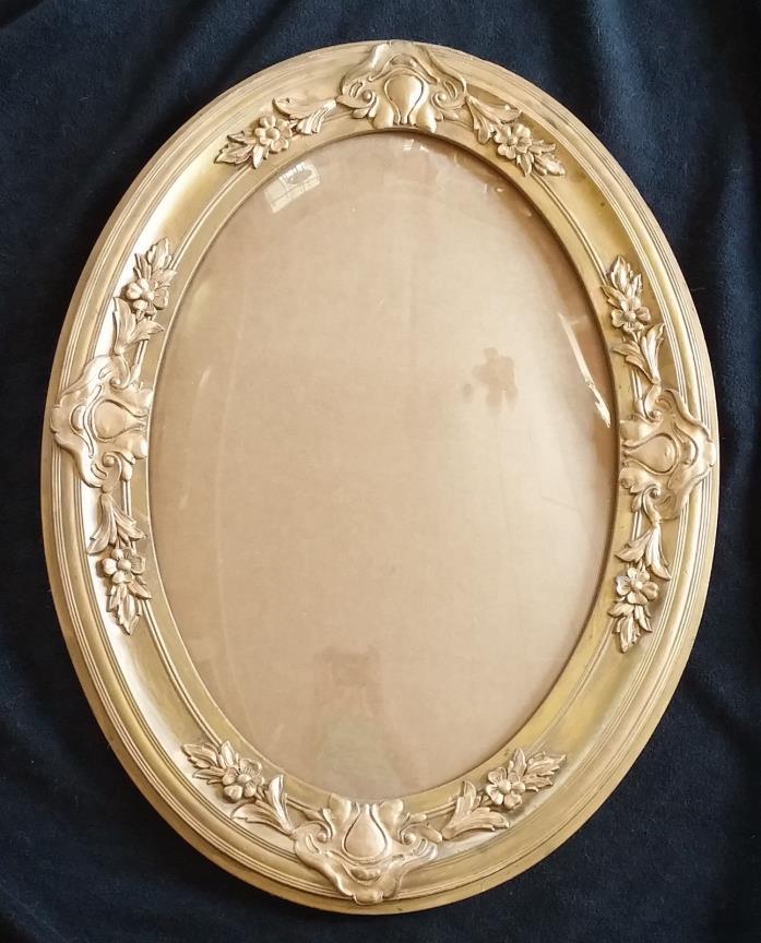 Antique Victorian Gold Wood & Floral Gesso Oval Picture Frame w/Convex Glass
