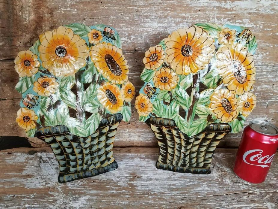 VTG Tole Hand Painted Tin Basket Flower Table Top Decor Wall Hanging Plaque Pair